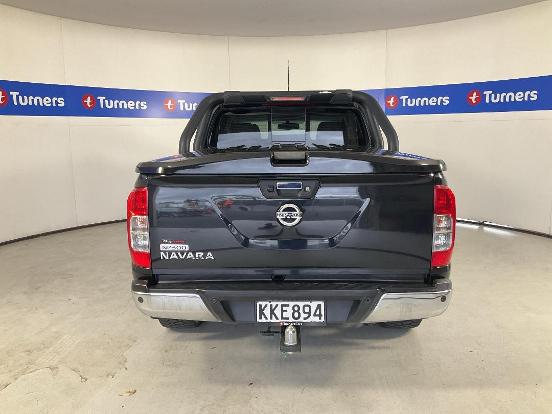 Photo '6' of Nissan Navara
