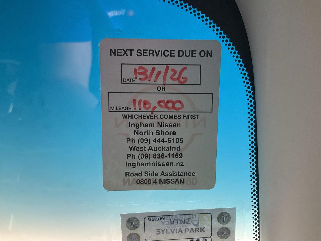 Photo '24' of Nissan Navara