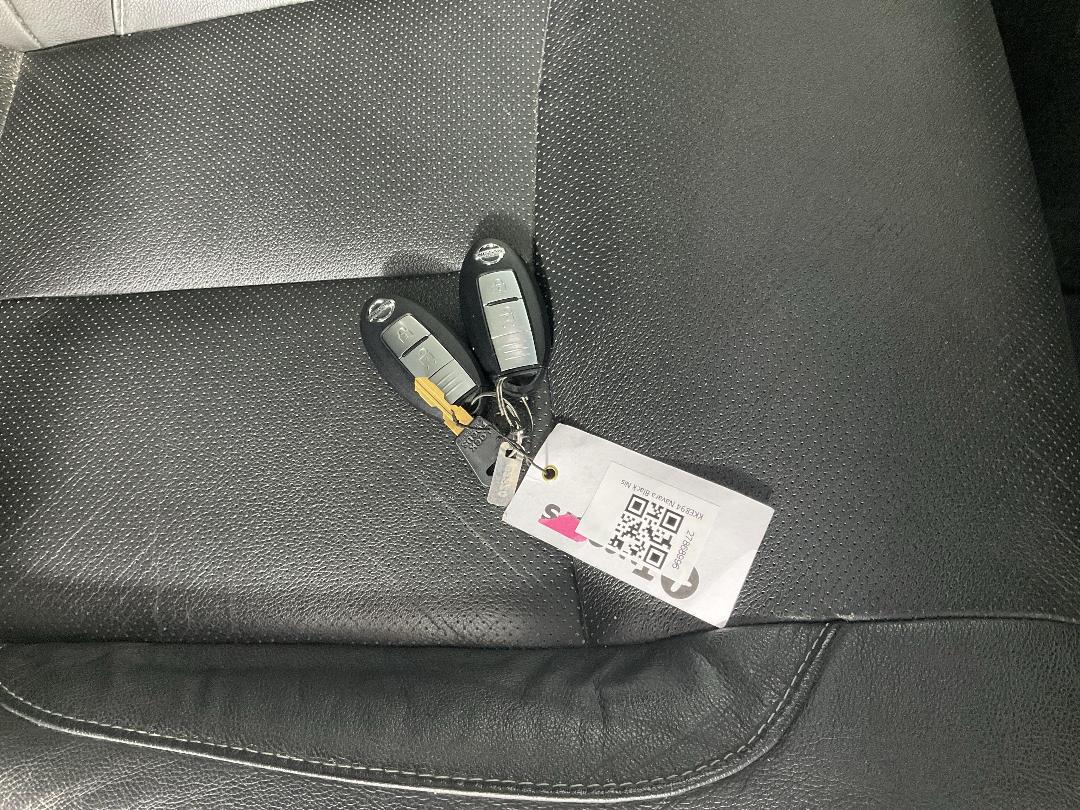 Photo '22' of Nissan Navara