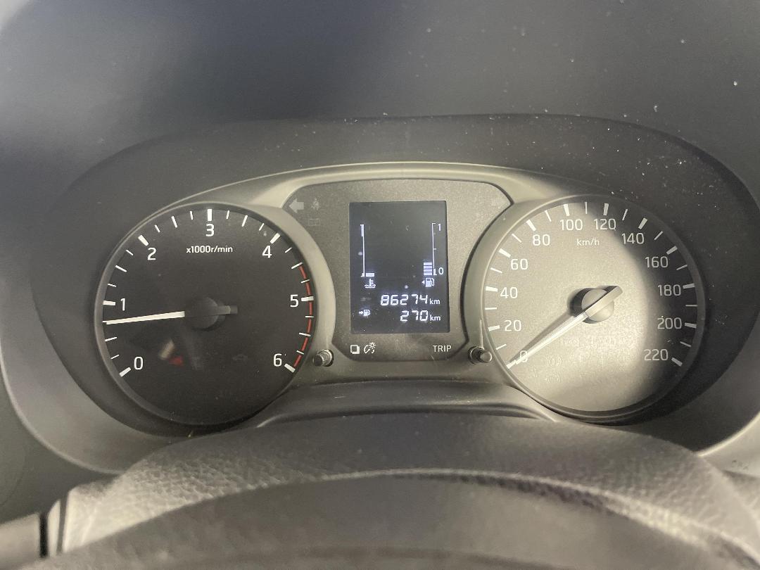 Photo '21' of Nissan Navara