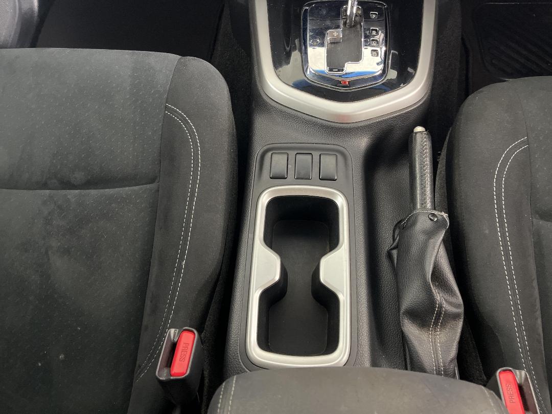 Photo '23' of Nissan Navara