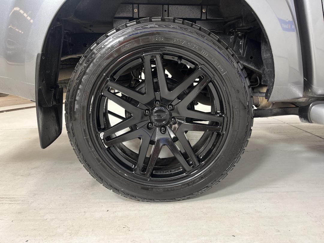 Photo '12' of Nissan Navara Photo '12' of Nissan Navara