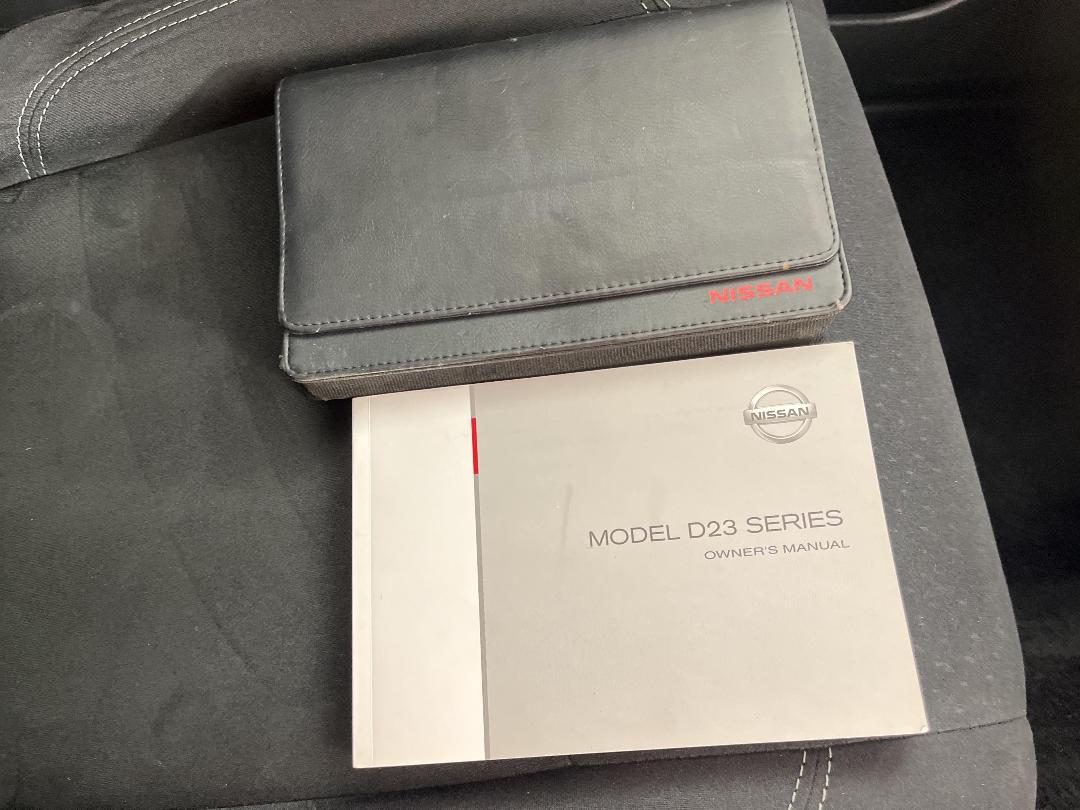 Photo '27' of Nissan Navara Photo '27' of Nissan Navara