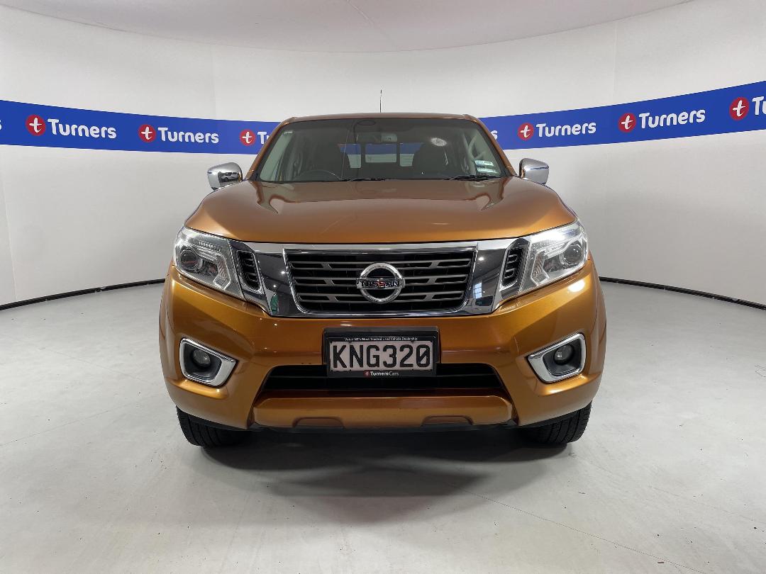 Photo '2' of Nissan Navara