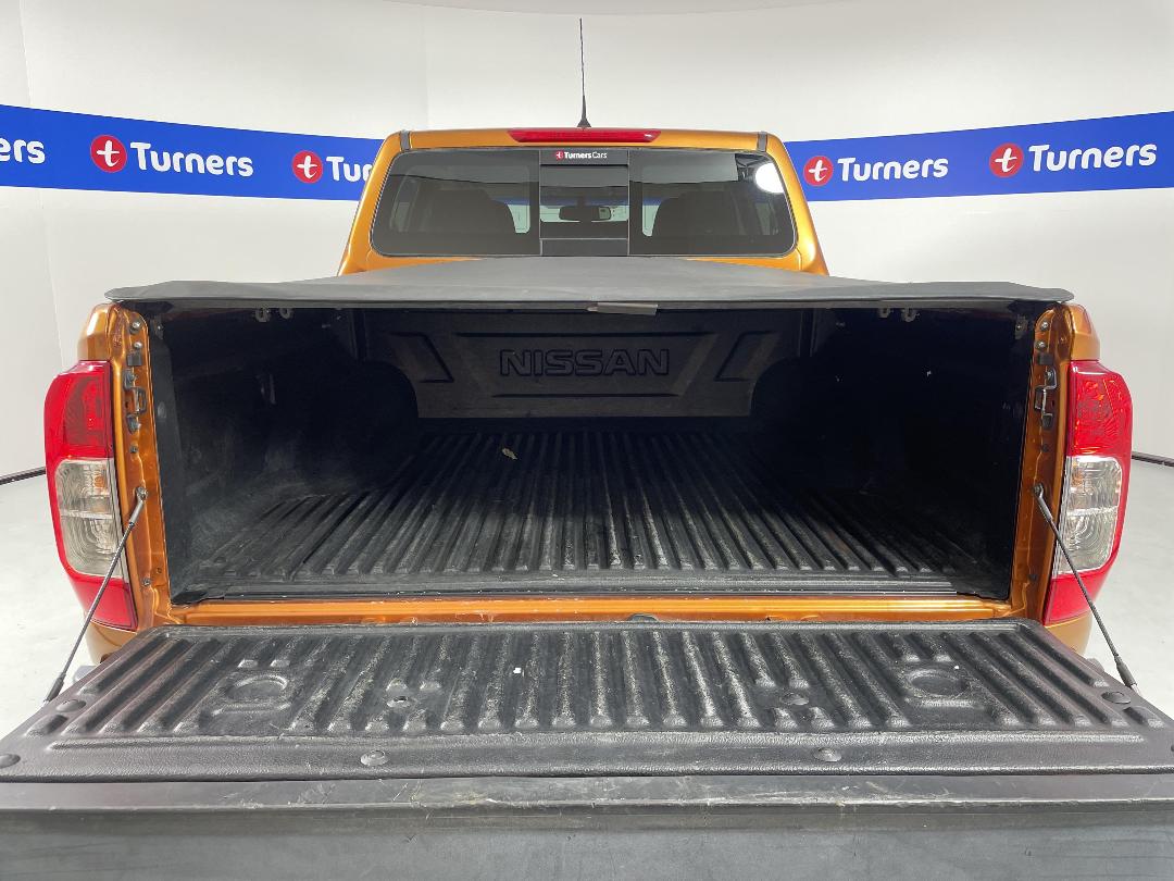 Photo '14' of Nissan Navara