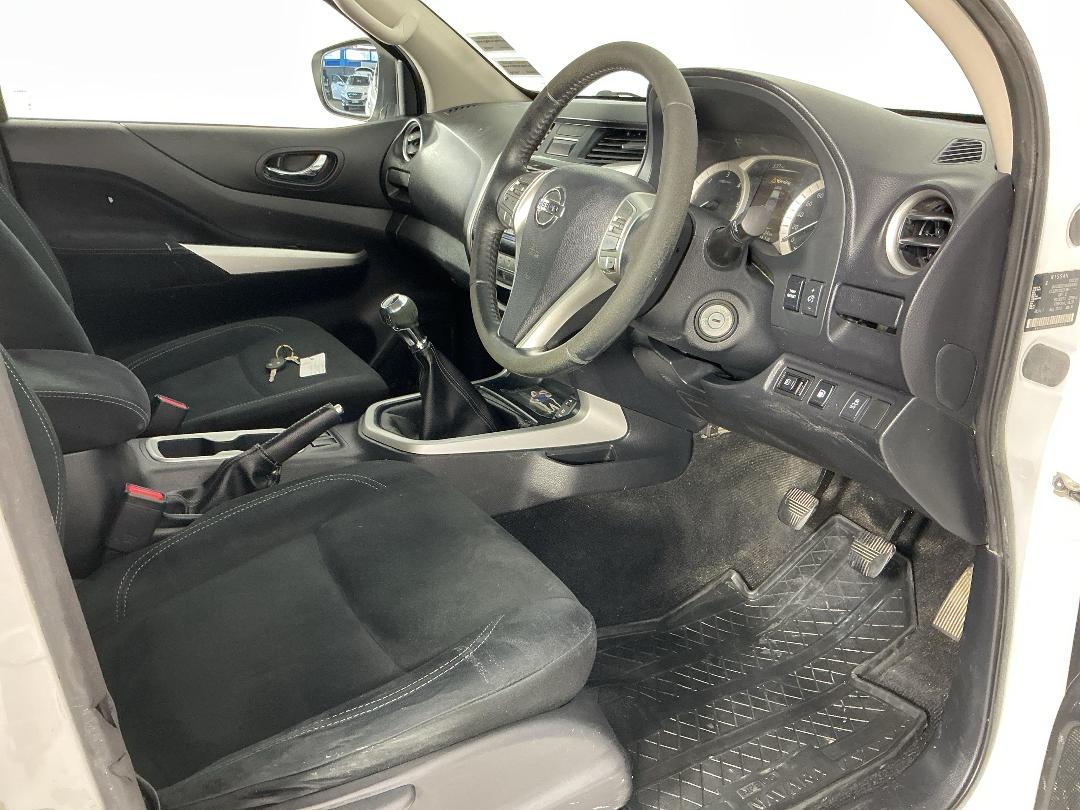 Photo '16' of Nissan Navara Photo '16' of Nissan Navara