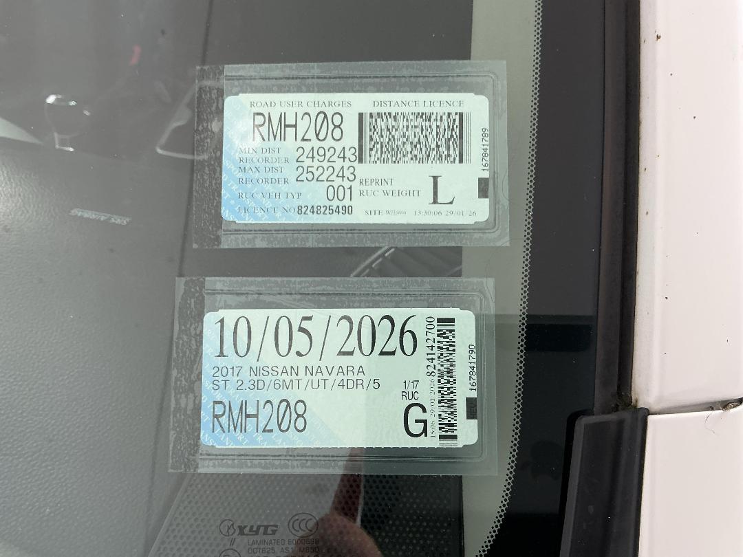 Photo '27' of Nissan Navara Photo '27' of Nissan Navara