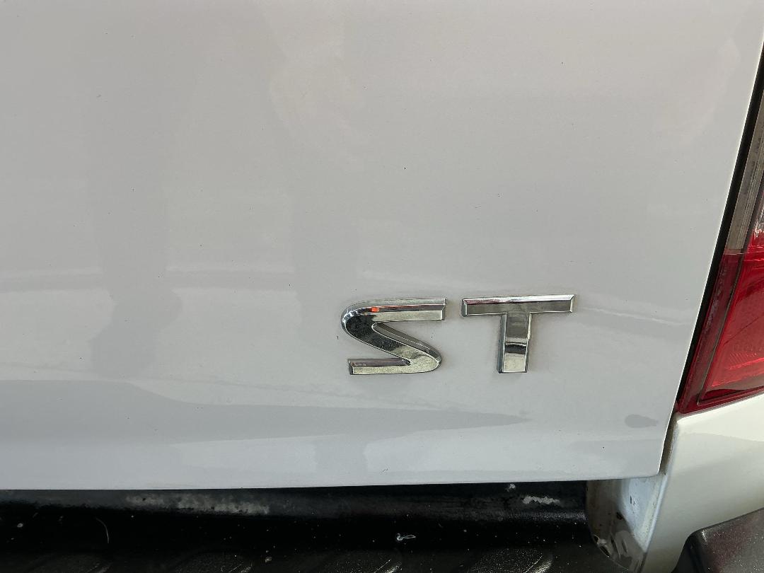 Photo '29' of Nissan Navara Photo '29' of Nissan Navara