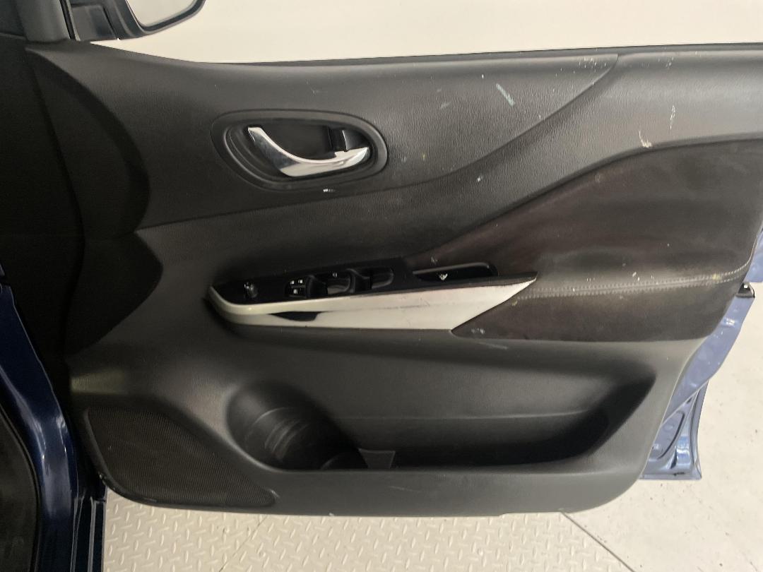 Photo '15' of Nissan Navara Photo '15' of Nissan Navara