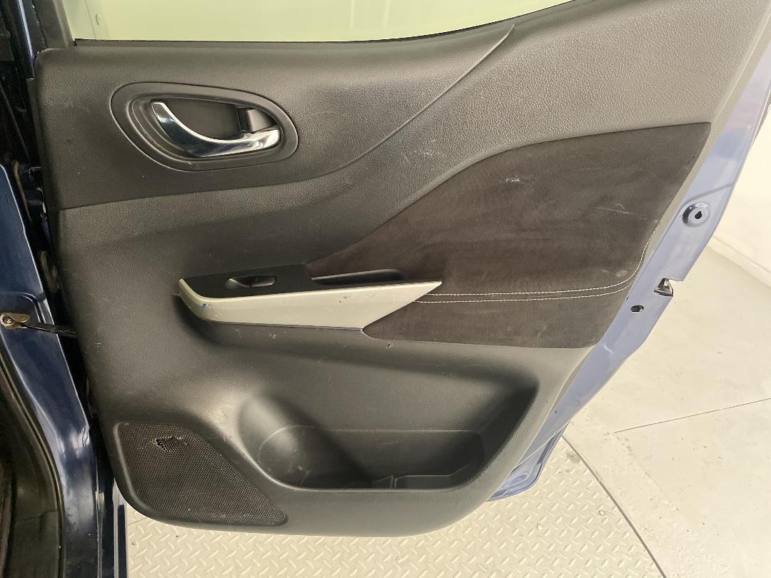 Photo '19' of Nissan Navara Photo '19' of Nissan Navara