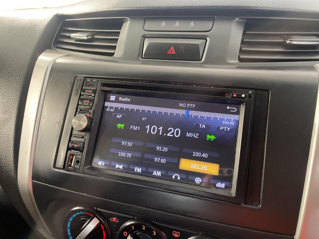 Photo '28' of Nissan Navara Photo '28' of Nissan Navara