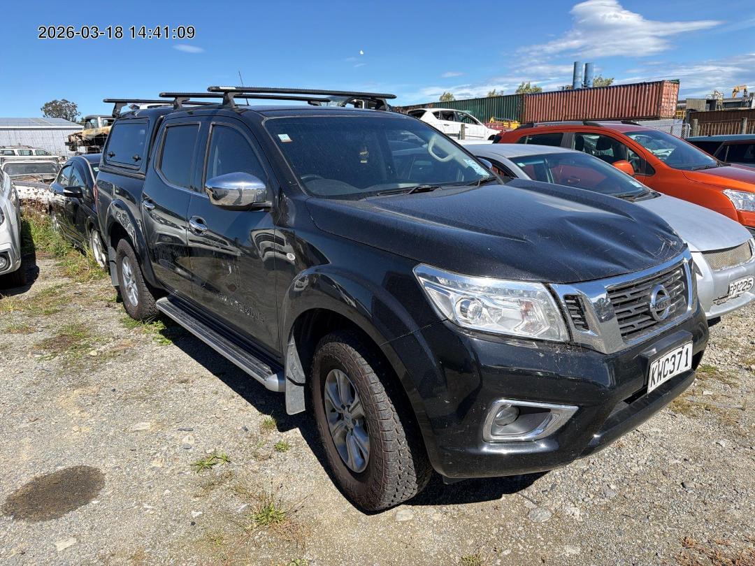 Photo '2' of Nissan Navara ST