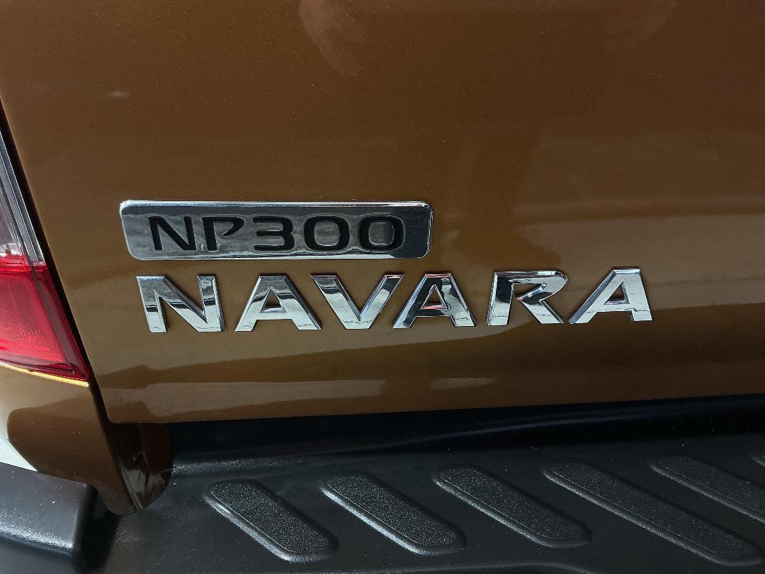 Photo '29' of Nissan Navara