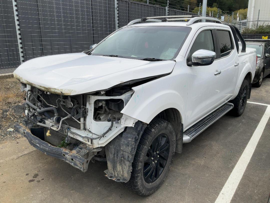 Photo '4' of Nissan Navara ST-X