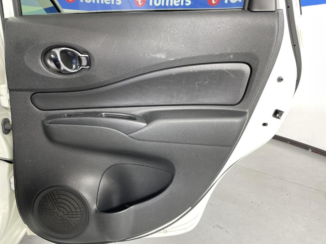 Photo '19' of Nissan Note Photo '19' of Nissan Note