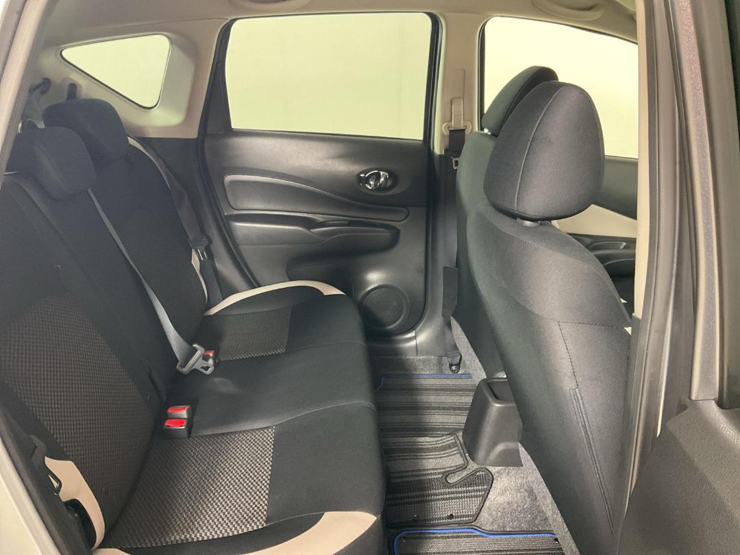 Photo '20' of Nissan Note Photo '20' of Nissan Note