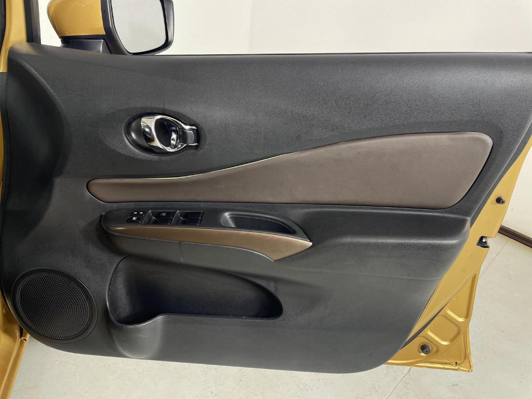 Photo '15' of Nissan Note Photo '15' of Nissan Note