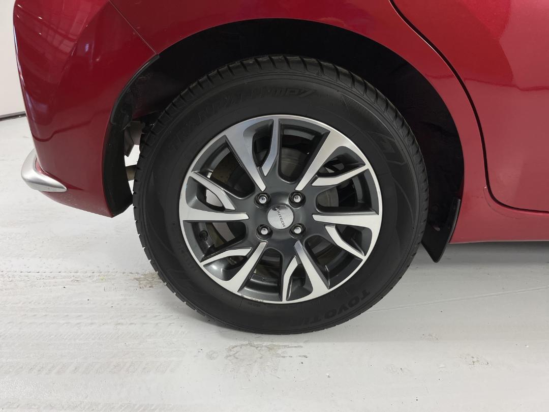 Photo '12' of Nissan Note Photo '12' of Nissan Note