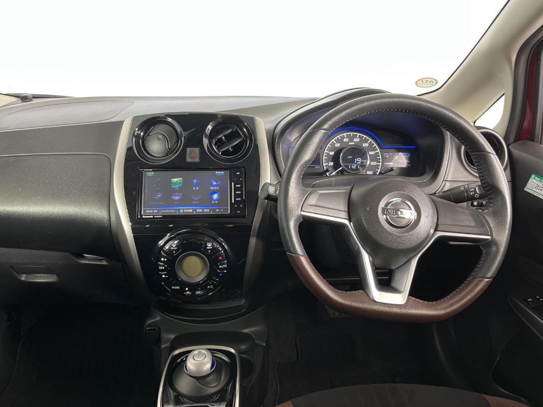 Photo '17' of Nissan Note Photo '17' of Nissan Note