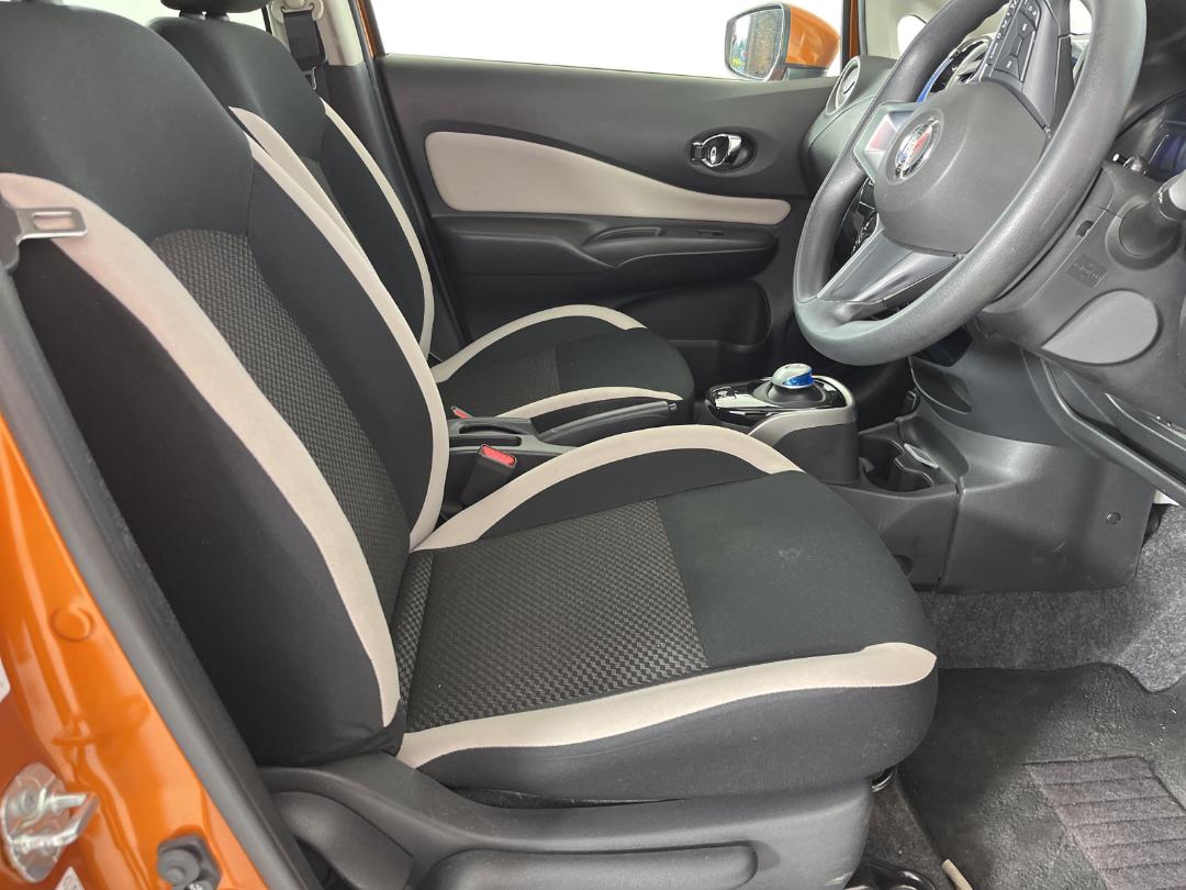 Photo '16' of Nissan Note Photo '16' of Nissan Note