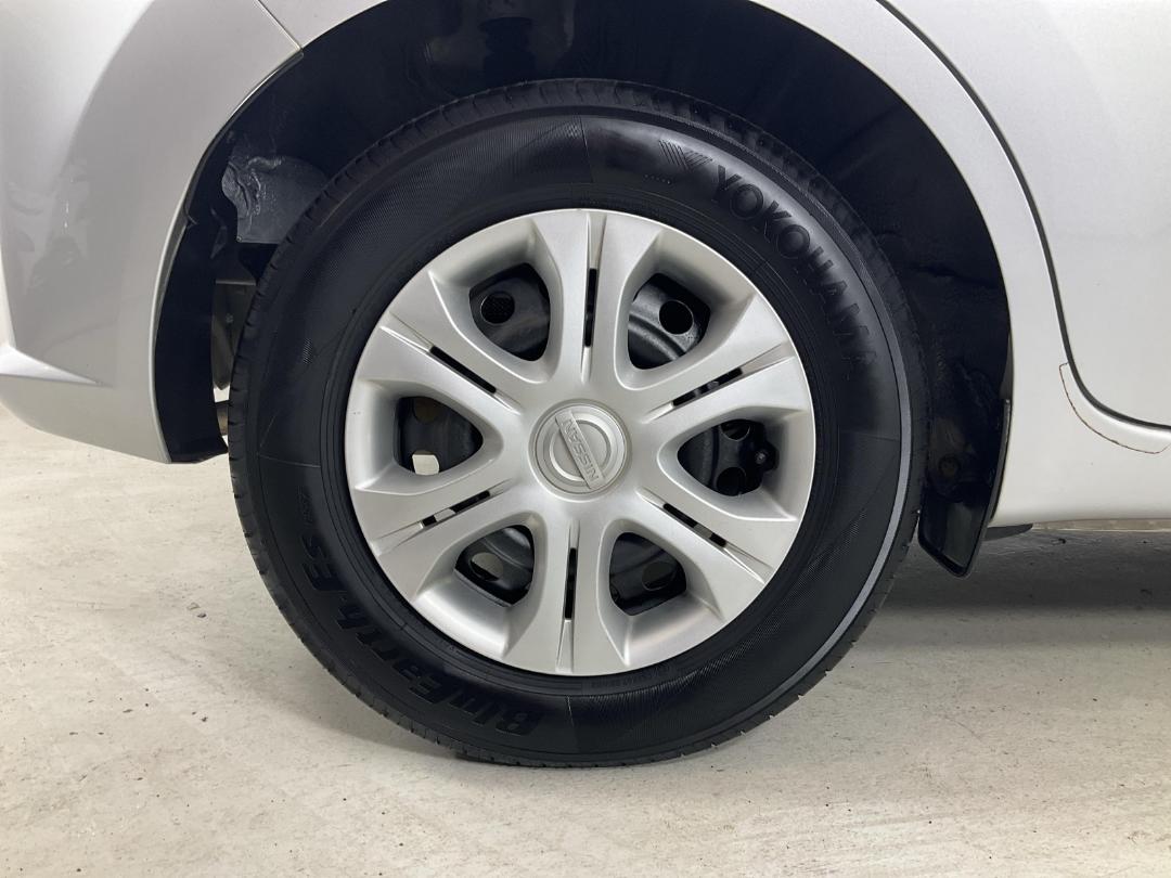 Photo '12' of Nissan Note Photo '12' of Nissan Note