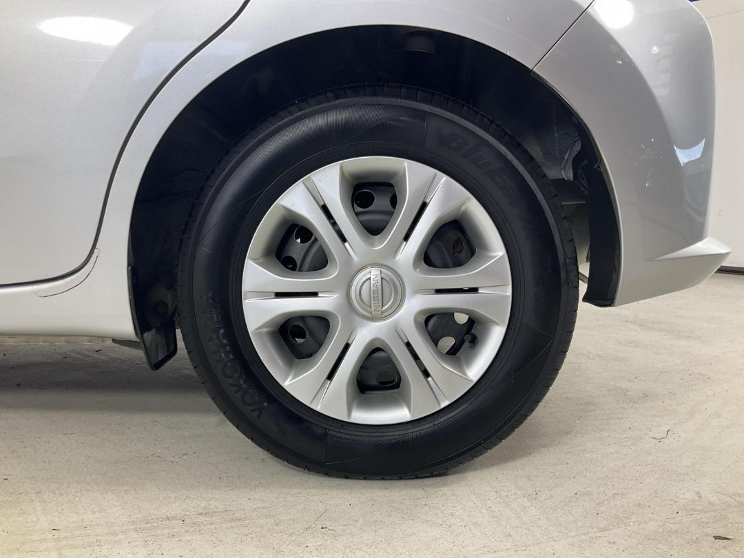 Photo '11' of Nissan Note Photo '11' of Nissan Note