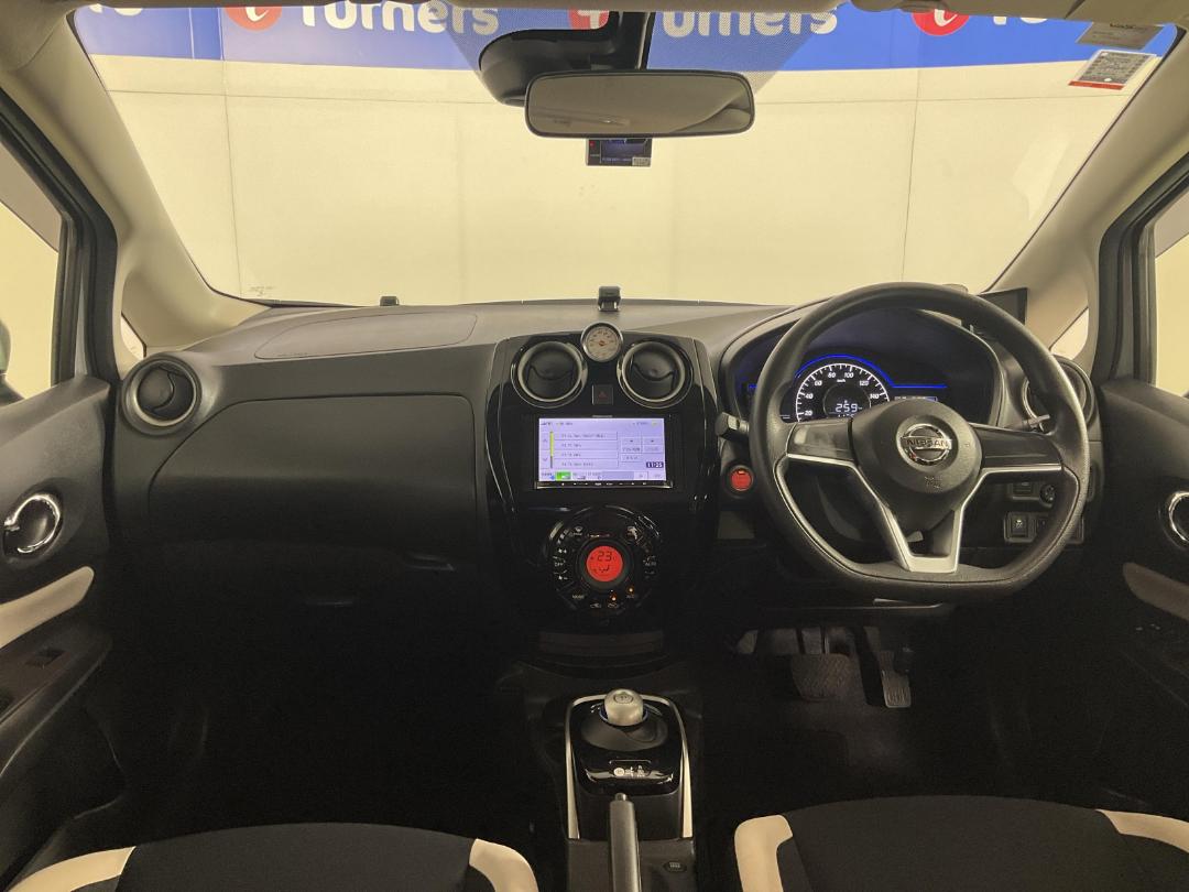 Photo '17' of Nissan Note Photo '17' of Nissan Note