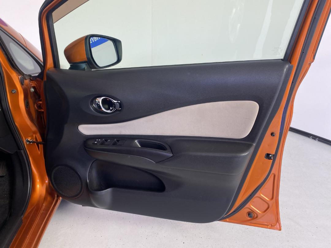 Photo '15' of Nissan Note Photo '15' of Nissan Note