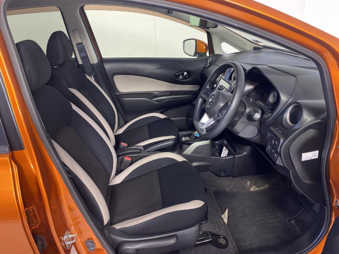 Photo '16' of Nissan Note Photo '16' of Nissan Note