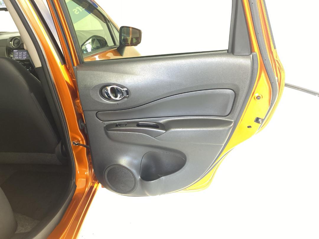 Photo '19' of Nissan Note Photo '19' of Nissan Note