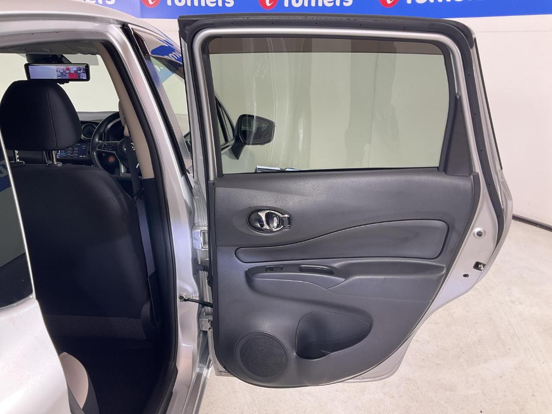 Photo '19' of Nissan Note Photo '19' of Nissan Note