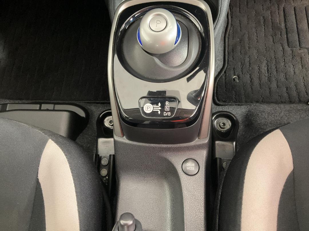 Photo '18' of Nissan Note Photo '18' of Nissan Note