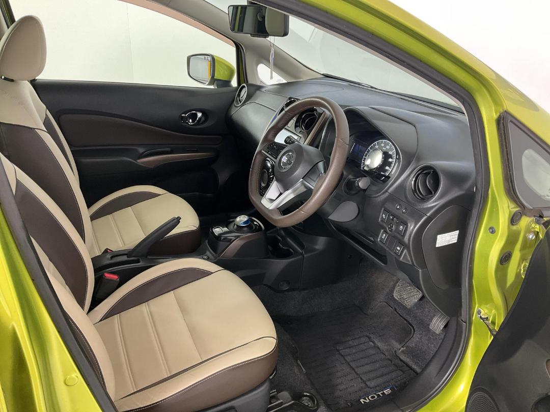 Photo '16' of Nissan Note