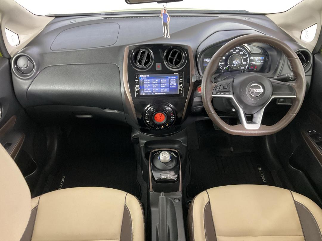 Photo '18' of Nissan Note