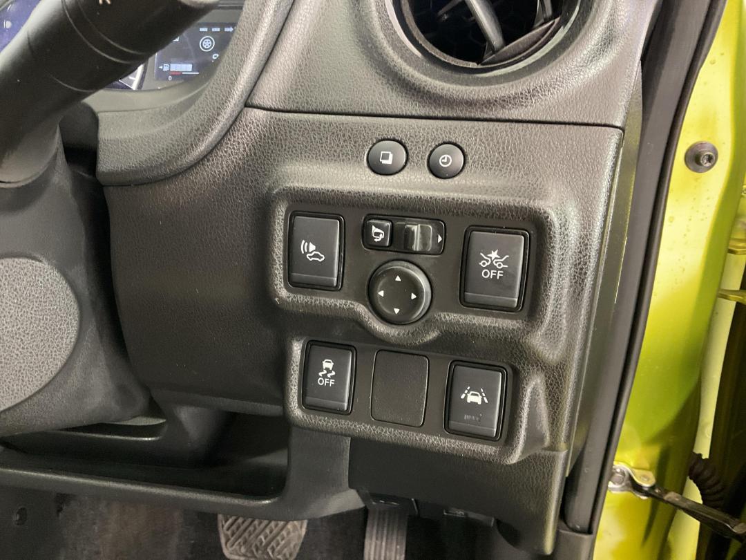 Photo '23' of Nissan Note