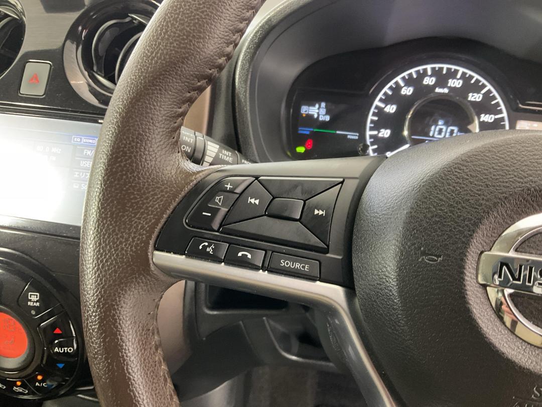 Photo '24' of Nissan Note