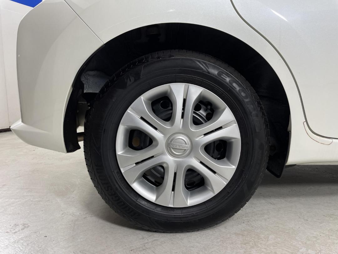 Photo '12' of Nissan Note Photo '12' of Nissan Note