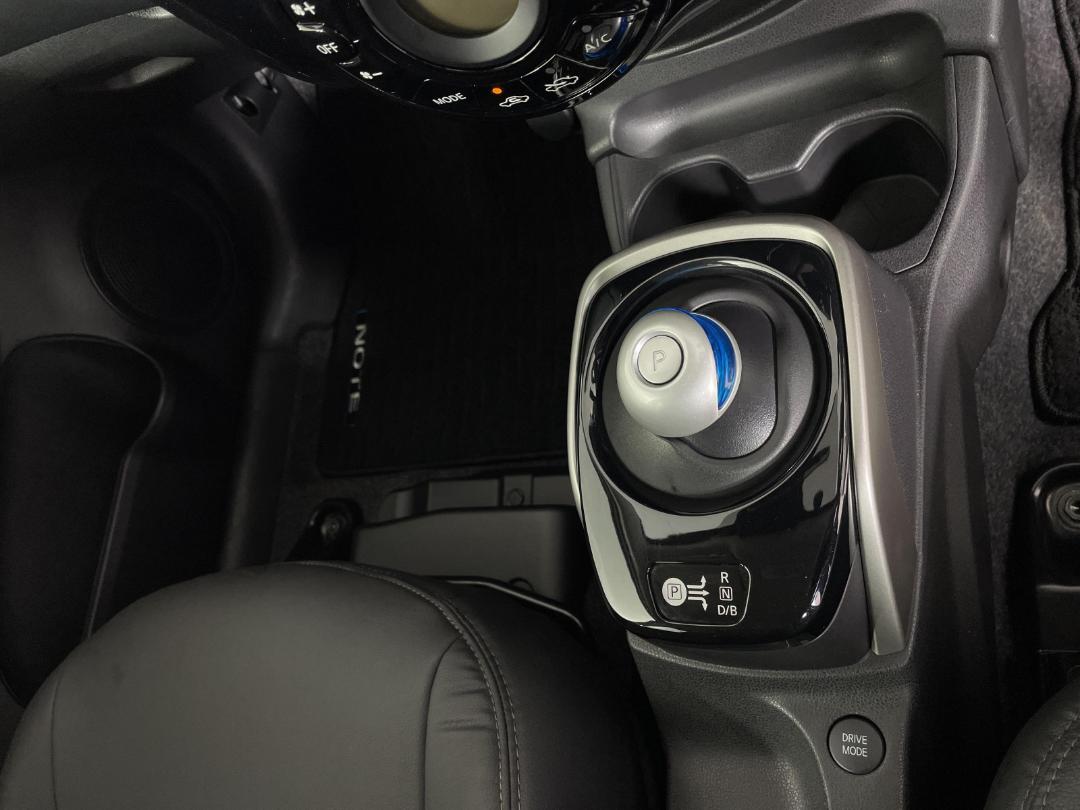 Photo '18' of Nissan Note Photo '18' of Nissan Note