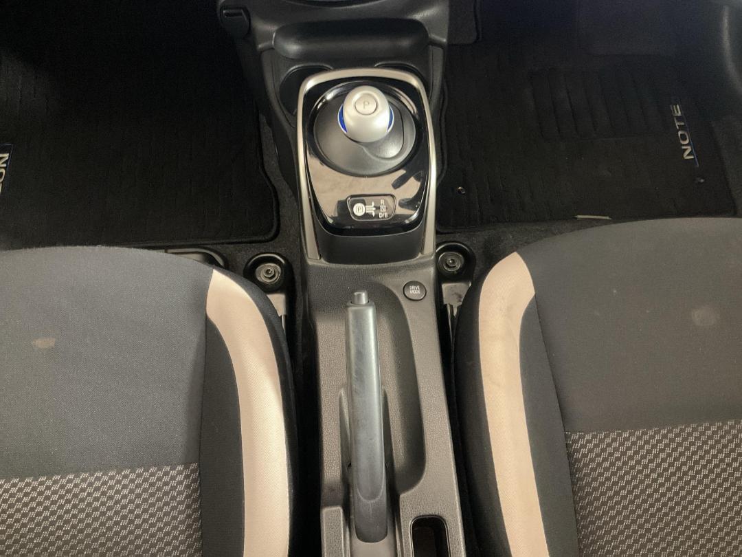 Photo '18' of Nissan Note