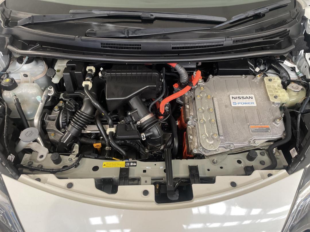 Photo '13' of Nissan Note