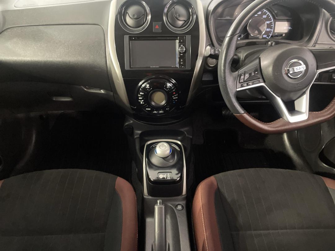 Photo '18' of Nissan Note