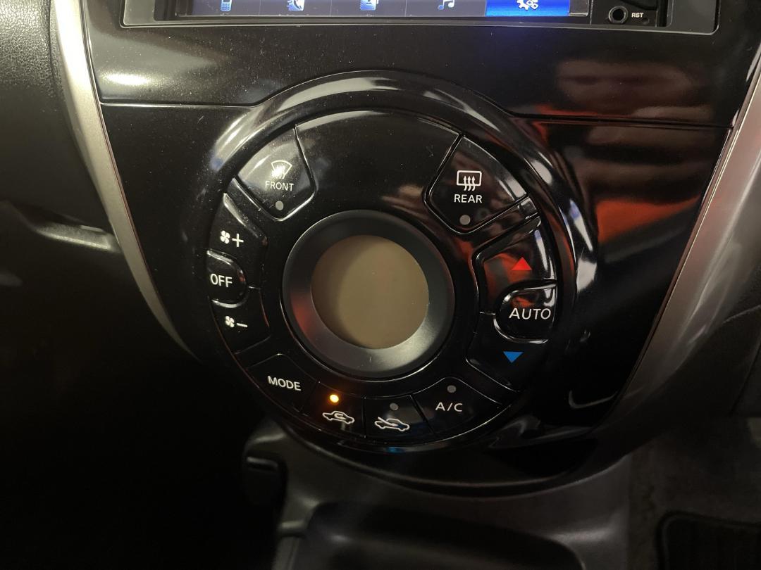 Photo '28' of Nissan Note