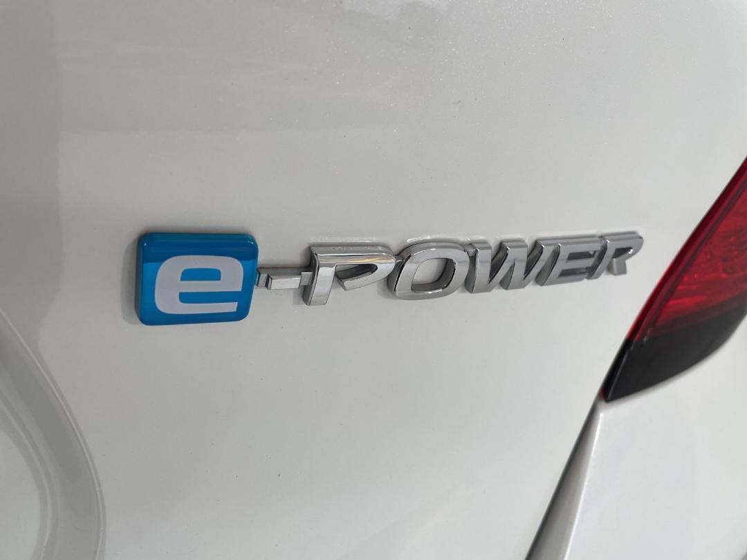 Photo '35' of Nissan Note