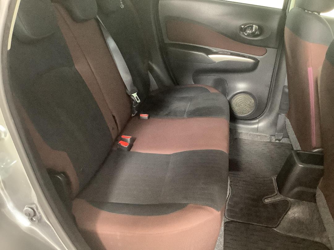 Photo '20' of Nissan Note