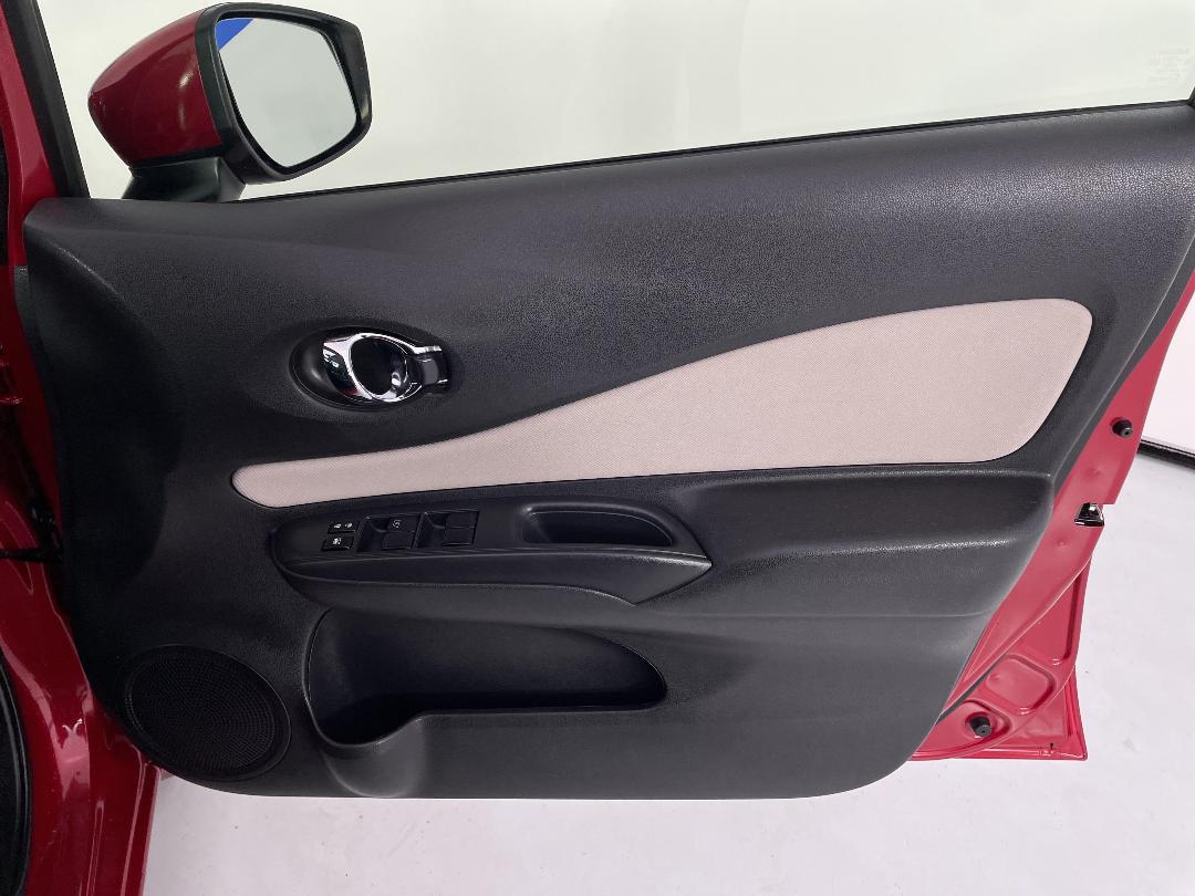 Photo '15' of Nissan Note