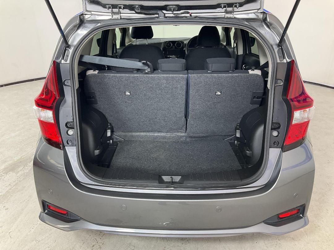 Photo '14' of Nissan Note Photo '14' of Nissan Note