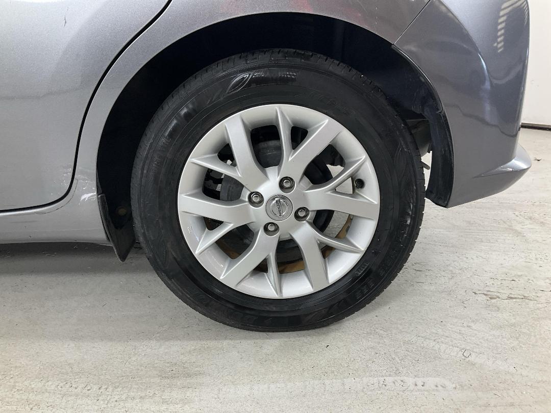 Photo '11' of Nissan Note Photo '11' of Nissan Note