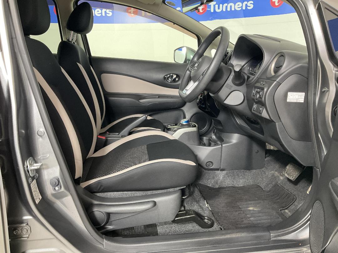 Photo '16' of Nissan Note Photo '16' of Nissan Note