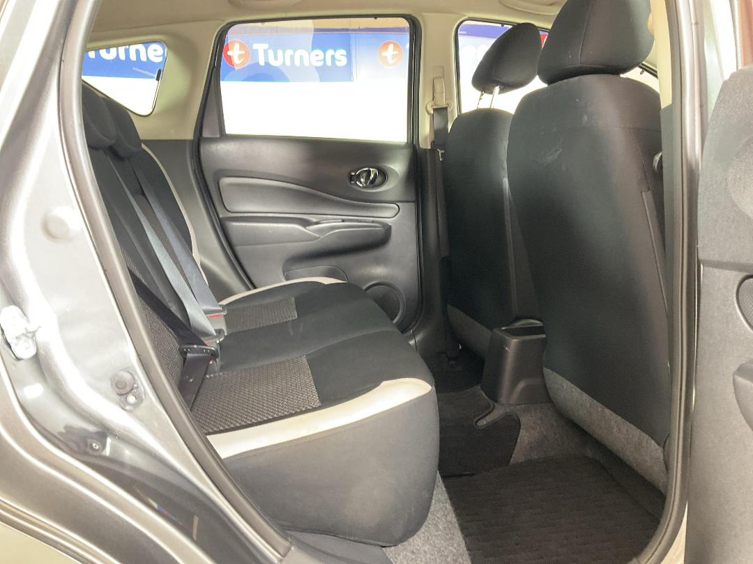 Photo '20' of Nissan Note Photo '20' of Nissan Note