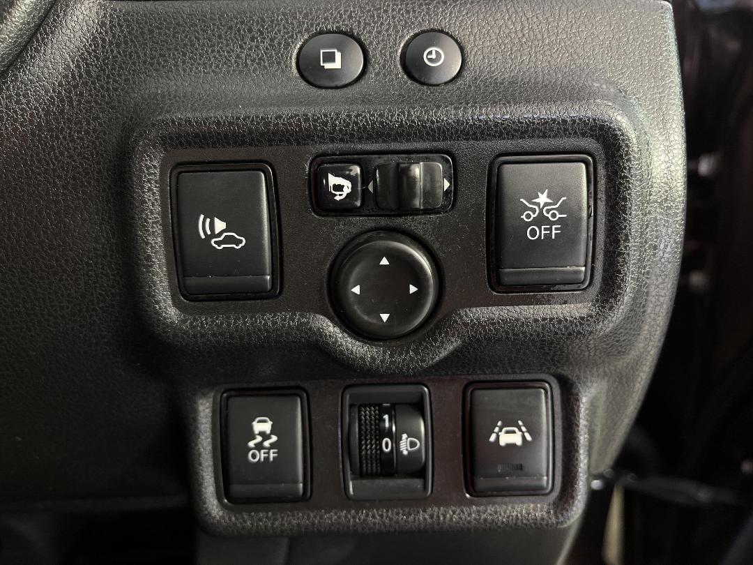 Photo '24' of Nissan Note